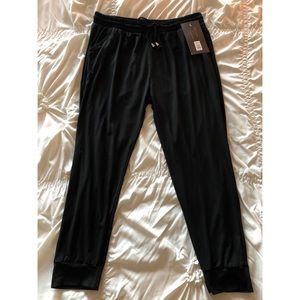 NWT R. Sofia Black Joggers Size Large